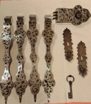 Schloß und Beschläge