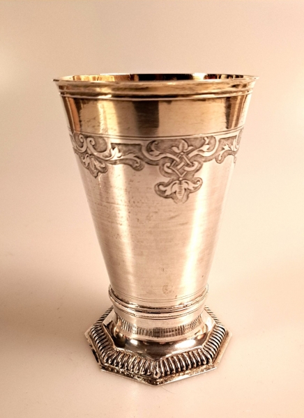 Silberbecher